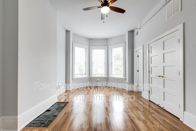 Foto del edificio - 1302 Floyd Ave