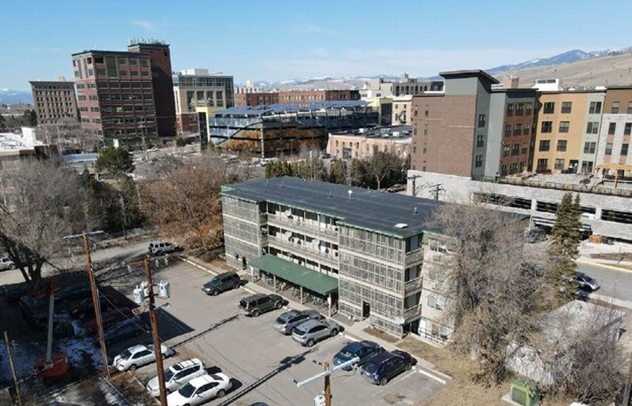 Building Photo - Kiwanis Park Apartments