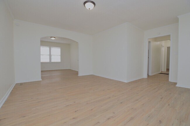 Foto del edificio - 1703 Marion St