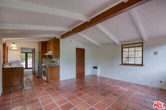 Building Photo - 10427 Quito Ln