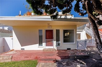 Building Photo - 212 Cypress Dr