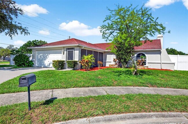 Building Photo - 8005 Pepperidge Ln