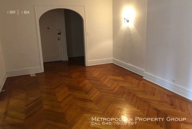 Building Photo - NO FEE - Upper West Side - Huge One Bedroom!