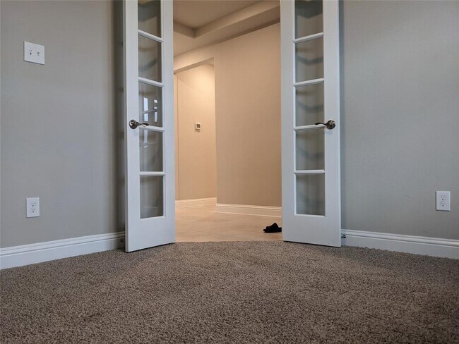 Foto del edificio - 19711 Dwight Eisenhower Dr