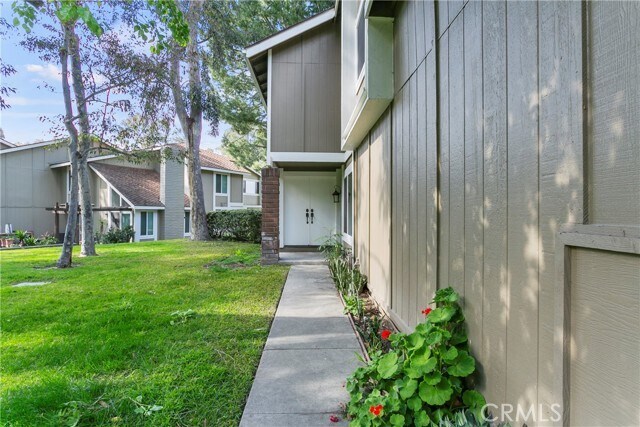 Foto del edificio - 2811 Sierra Canyon Way