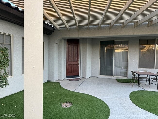 Foto del edificio - 101 Emerald Dunes Cir