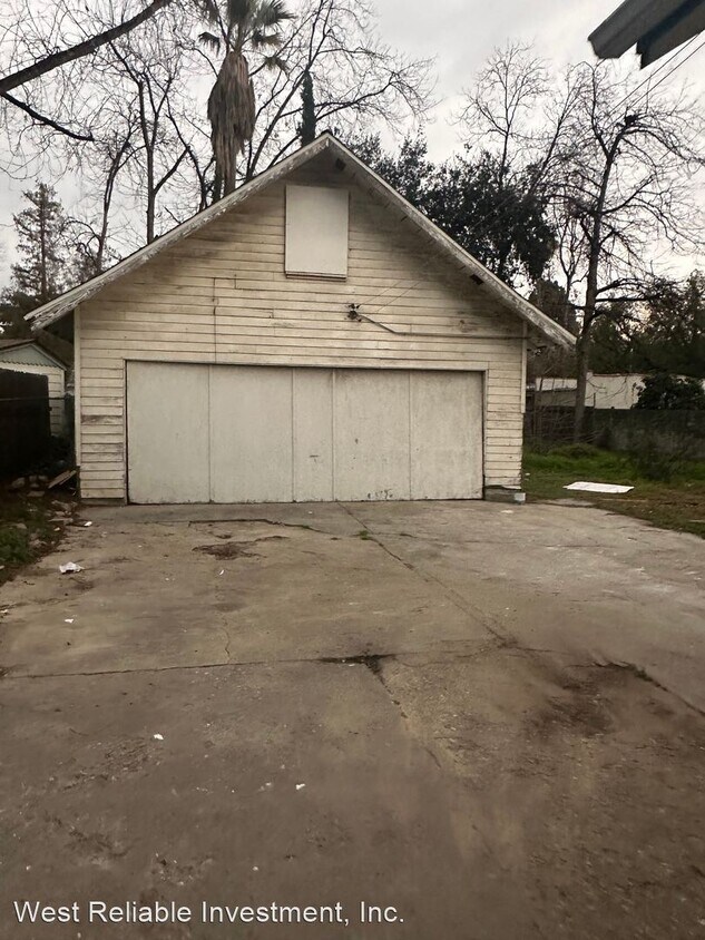 Foto principal - 2 br, 1 bath House - 1892 N Madison Ave