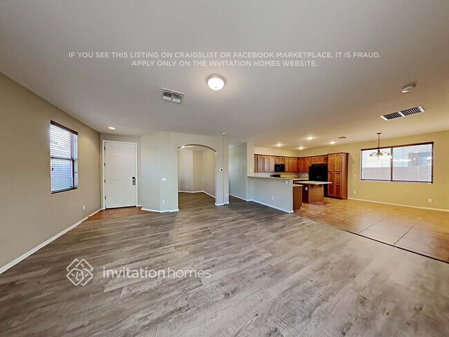 Foto del edificio - 7348 W Beverly Rd
