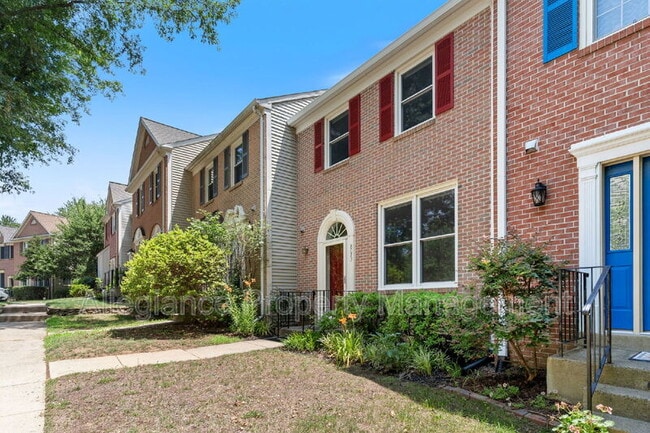 Building Photo - 8073 Morning Meadow Ct