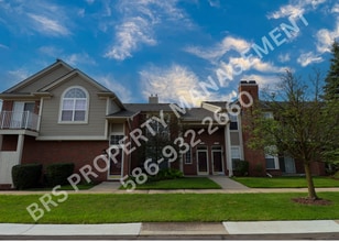 Building Photo - 15338 Cornell Dr