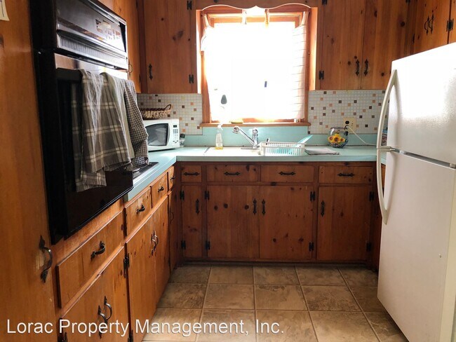 Building Photo - 3 br, 1.5 bath House - 1209 Rowe St. - 1