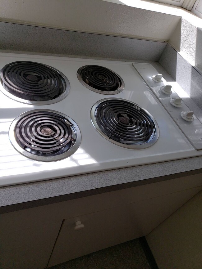 Foto del edificio - 1040 NE Alfred Ln