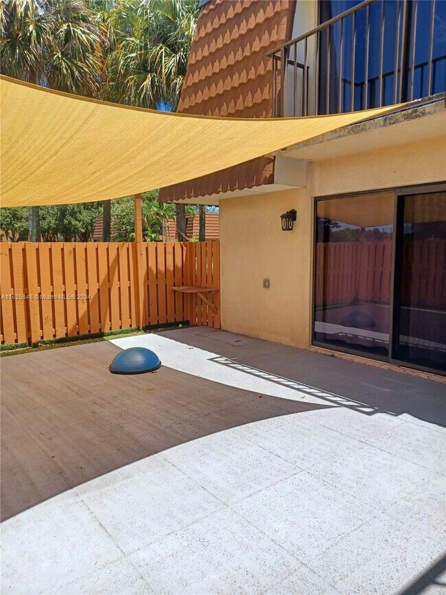 Foto del edificio - 141 Heritage Way
