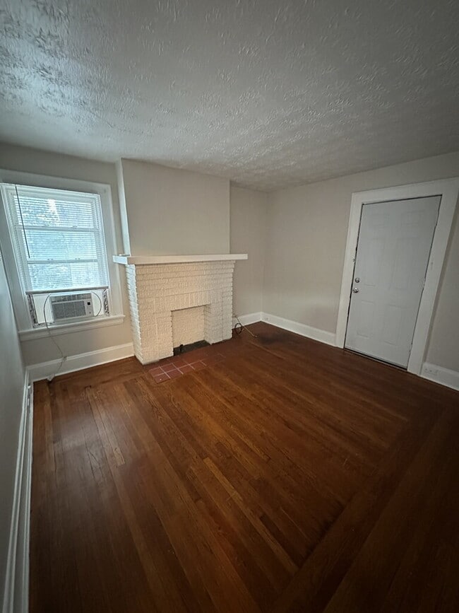 Foto del edificio - 5573 Attica Ave