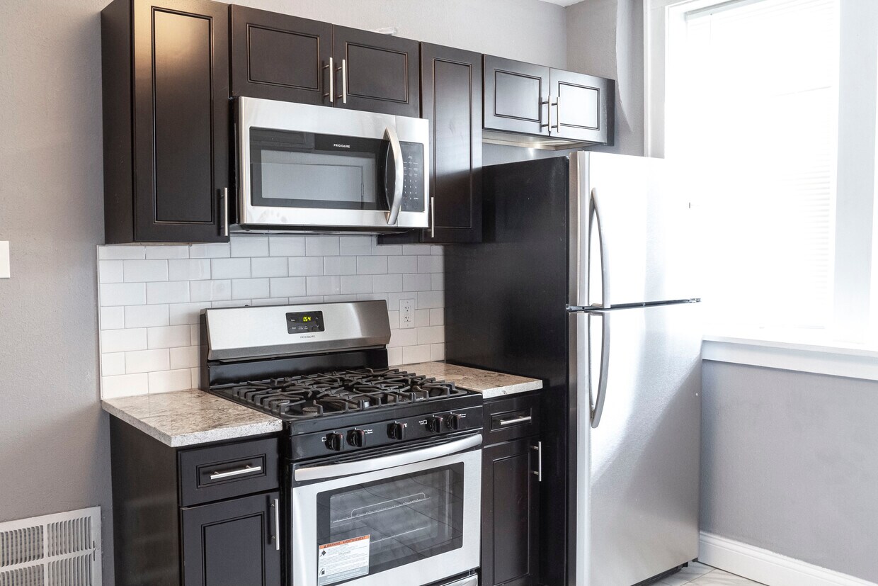 Foto principal - 4626 Wilcox Ave