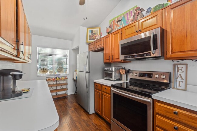 Building Photo - 811 SW 50th Way