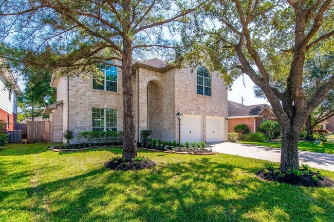Building Photo - 2911 Ledgeside Ct
