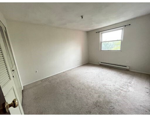 Building Photo - 115 W Squantum St