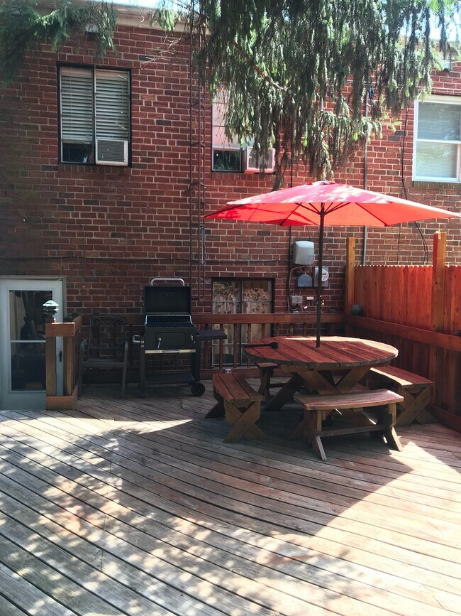 703 Dixon St, Allentown, PA 18103 House Rental in Allentown, PA