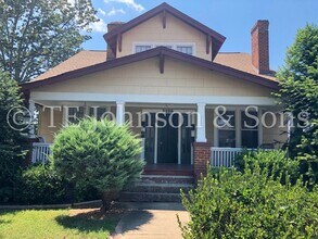 Building Photo - 2106 S Main St