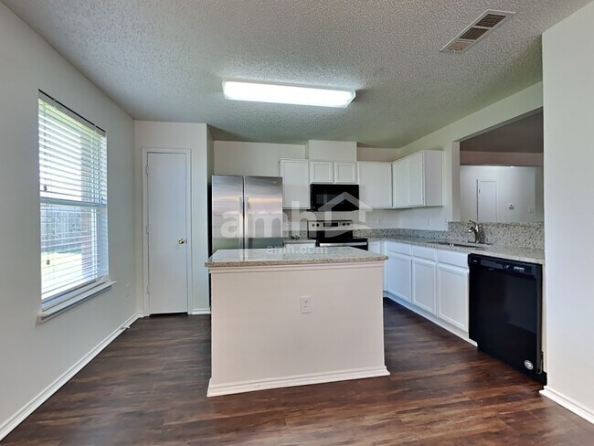 Foto del edificio - 5428 Kleberg Dr