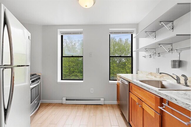 Foto del edificio - 787 SUMMIT Ave