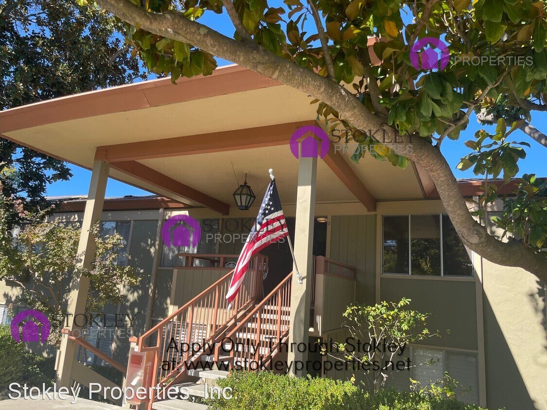 Primary Photo - 2 br, 1 bath House - 1138 Skycrest Drive U...