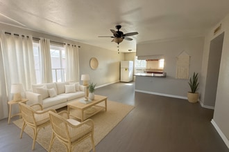 Building Photo - 7114 Westview Pl