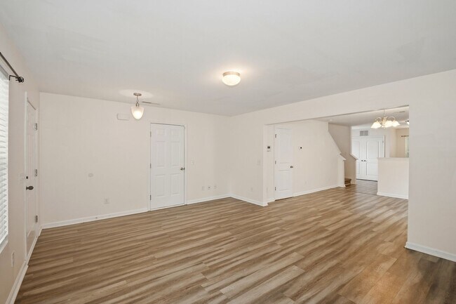 Foto del edificio - 1025 Rook Rd