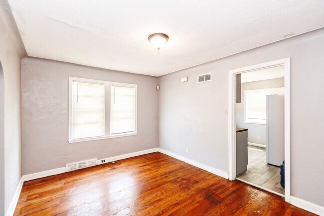 Foto del edificio - Amazing 3 Bed 1 Bath Home