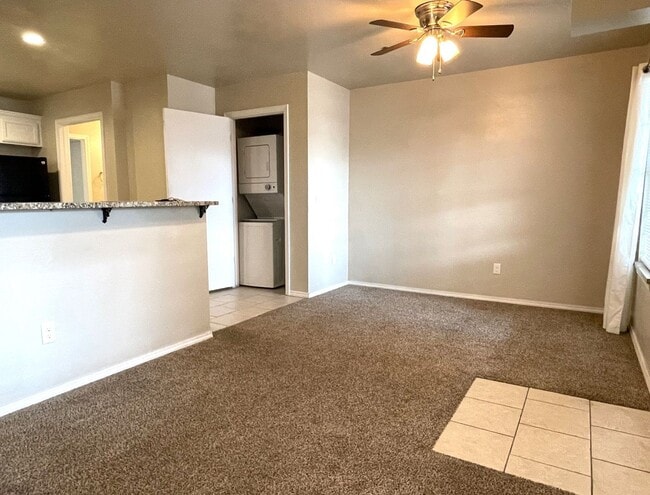 Foto del edificio - 2442 NW 39th St