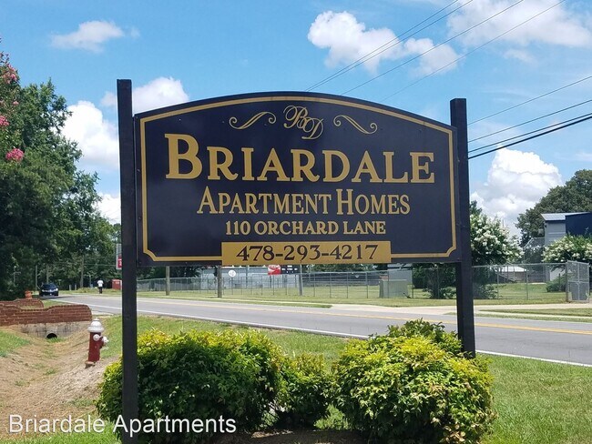 Foto del edificio - 308 Orchard Ln