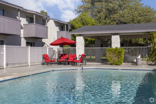 North Swimming Pool - Prados Apartments at Arcadia