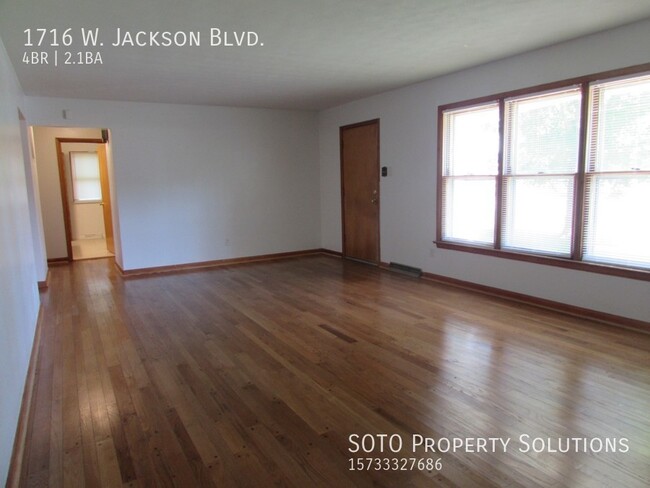 Foto del edificio - 4BD/2.5BA house in Jackson w 2-Car Garage