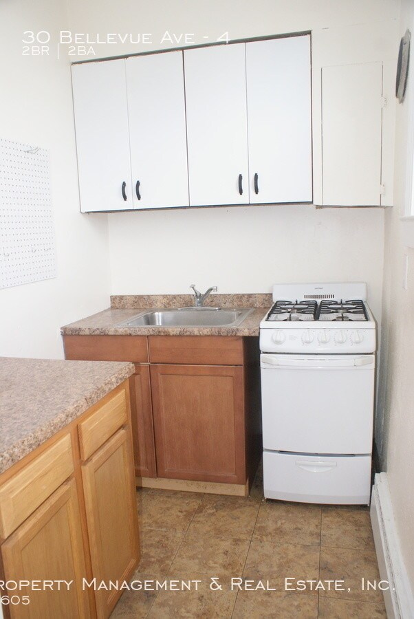 Building Photo - 30 Bellevue Ave