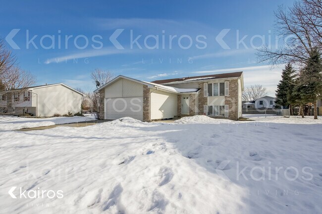 Building Photo - 5753 Ardmore Avenue