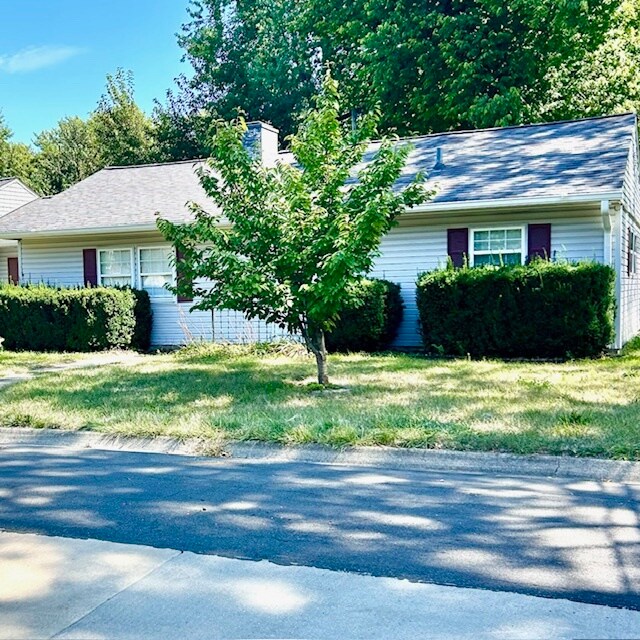Foto principal - 302 Kelly Ct