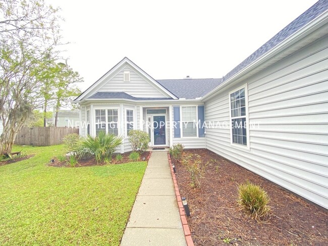 Building Photo - Grand Oaks Plantation Home For Rent!!