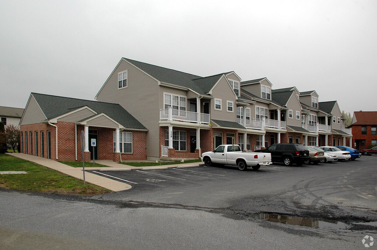 128 Groffdale Dr Apartments in Quarryville, PA