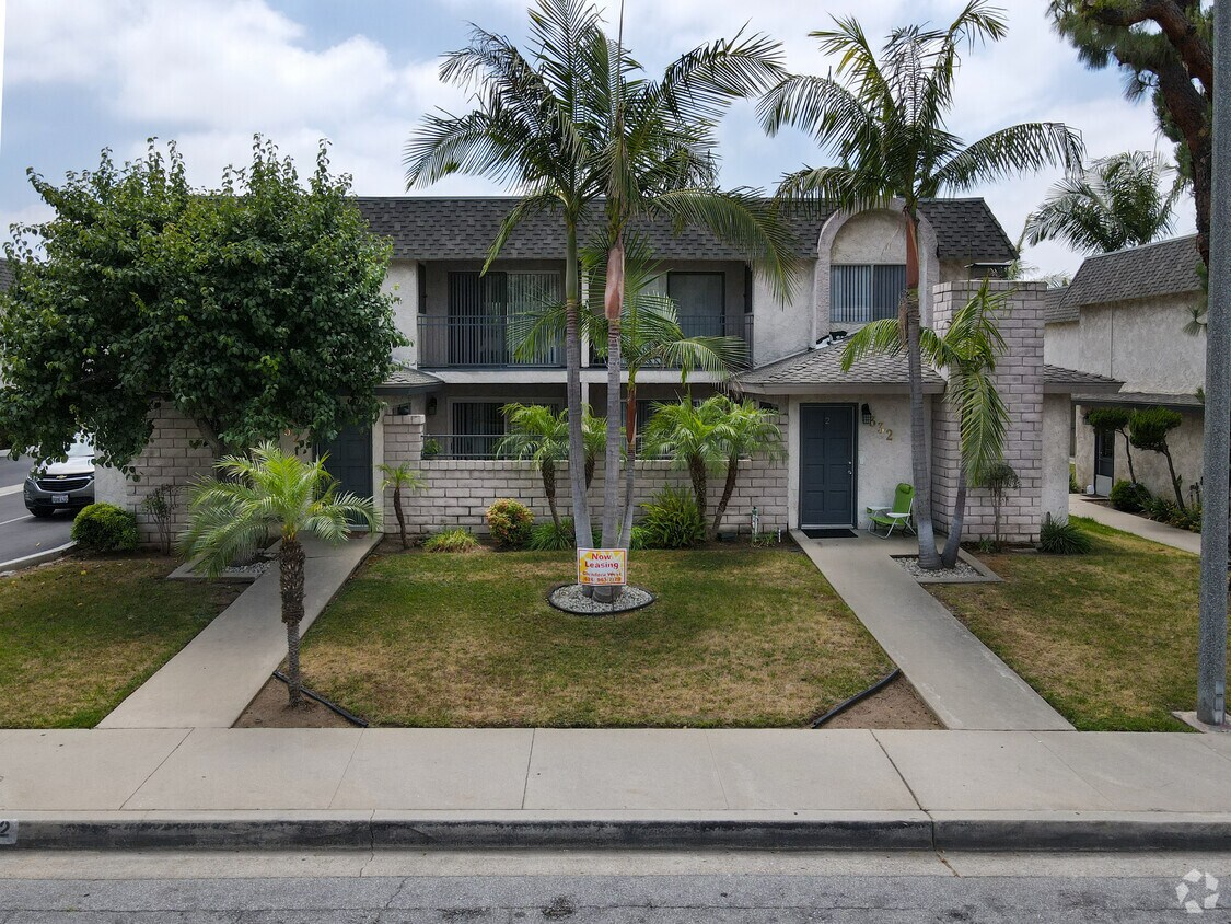 Glendora West Heights Apartments Apartments In Glendora Ca Westside Rentals Glendora West Heights Apartments Apartments In Glendora Ca Westside Rentals