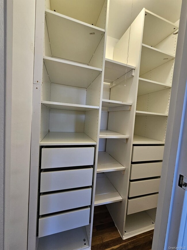 Foto del edificio - 1259 E 68 St