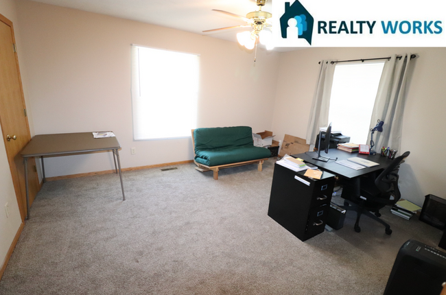 Foto del edificio - 2105 N 32nd St