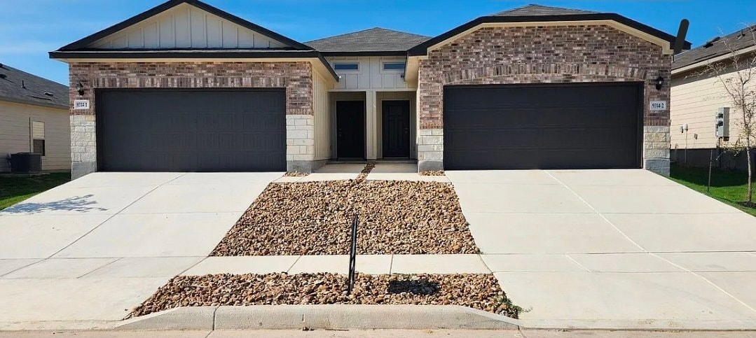 Photo - 9314 Clarke Cv (Converse, TX)