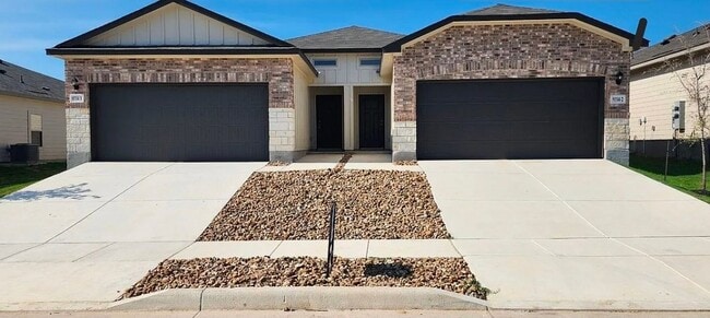 Photo - 9314 Clarke Cv Apartment