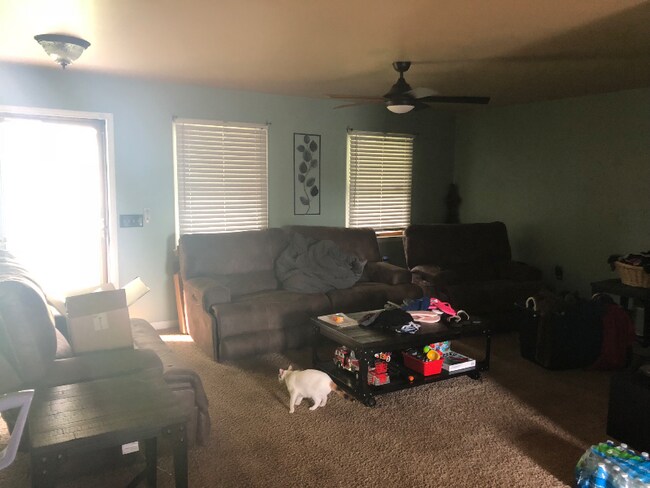 Foto del edificio - 211 Swatara Cir