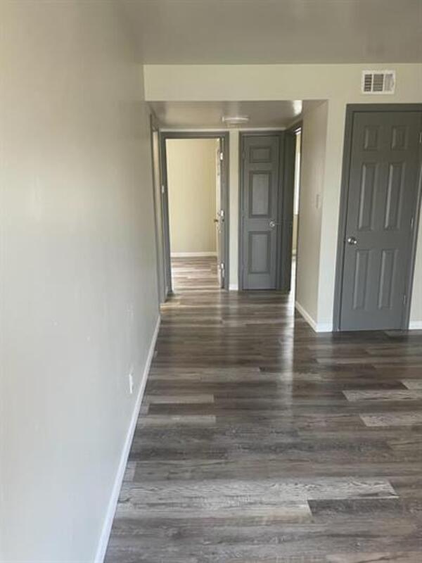 Foto del edificio - 4725 Madison Ave