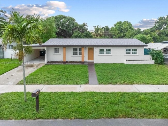 Building Photo - 2101 NW 189th Ter