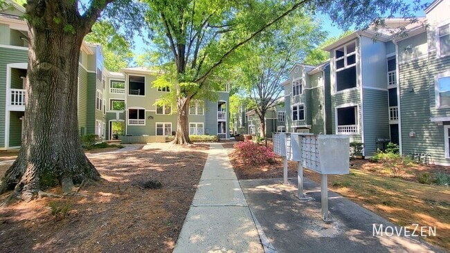 Foto del edificio - 1221 Westview Ln