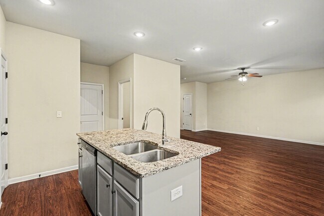 Building Photo - 11885 Brightside Pkwy