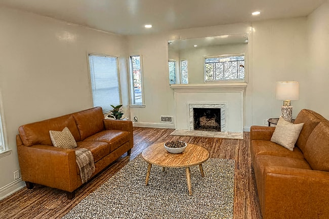 Photo - 710 S McClelland St House